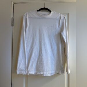 Old Navy Men's Crisp White Long Sleeve Tee